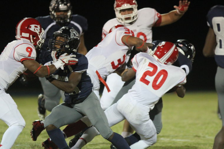ShoemakerBeltonFootball110.JPG